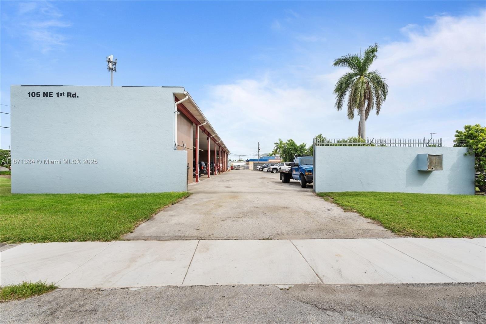 Property Image for 105 NE 1st Rd