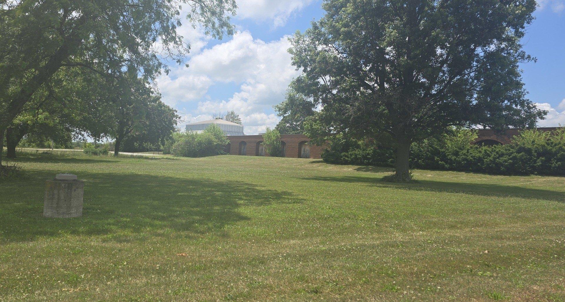 Property Image for 1240 N MARKET Street