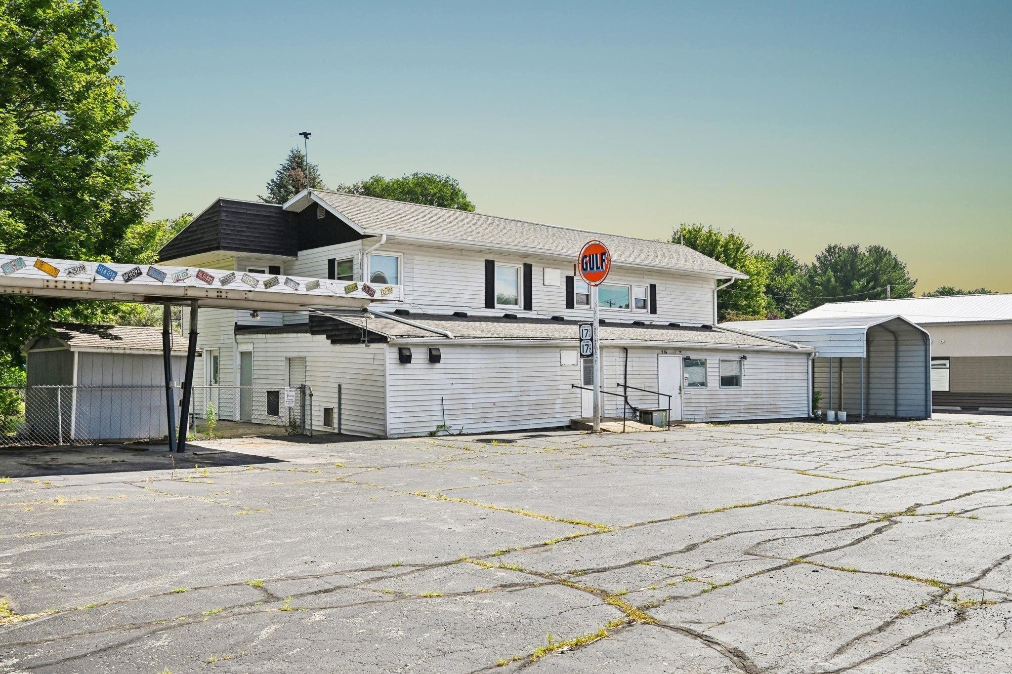 Property Image for 916 Madison Avenue