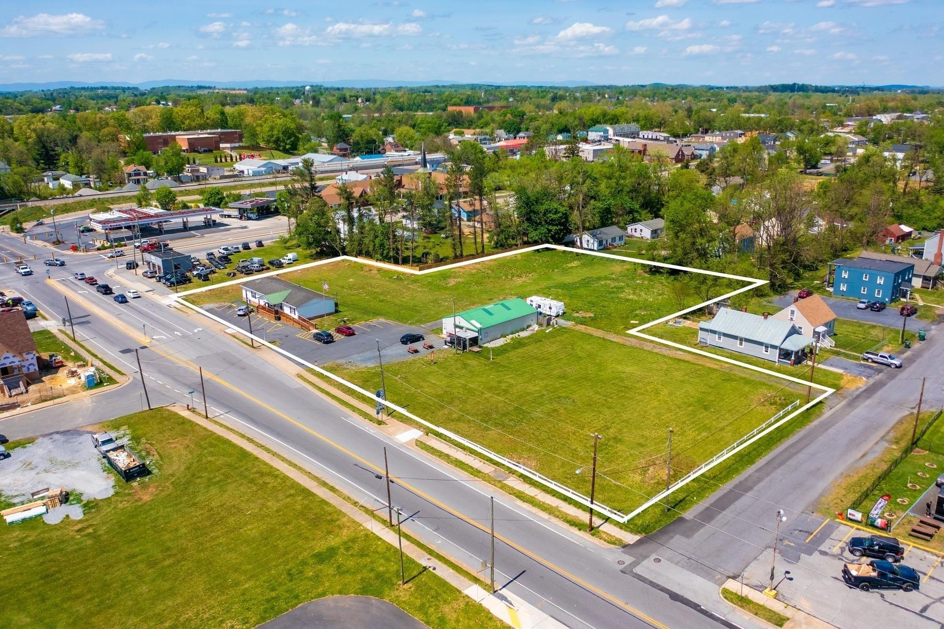 Property Image for 903 E Main St