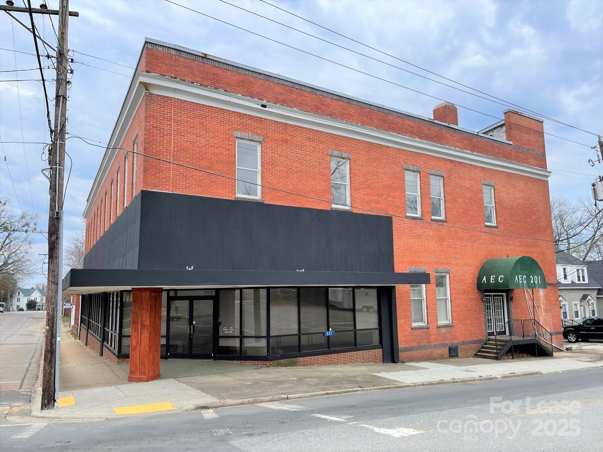 Property Image for 201 W Morgan Street