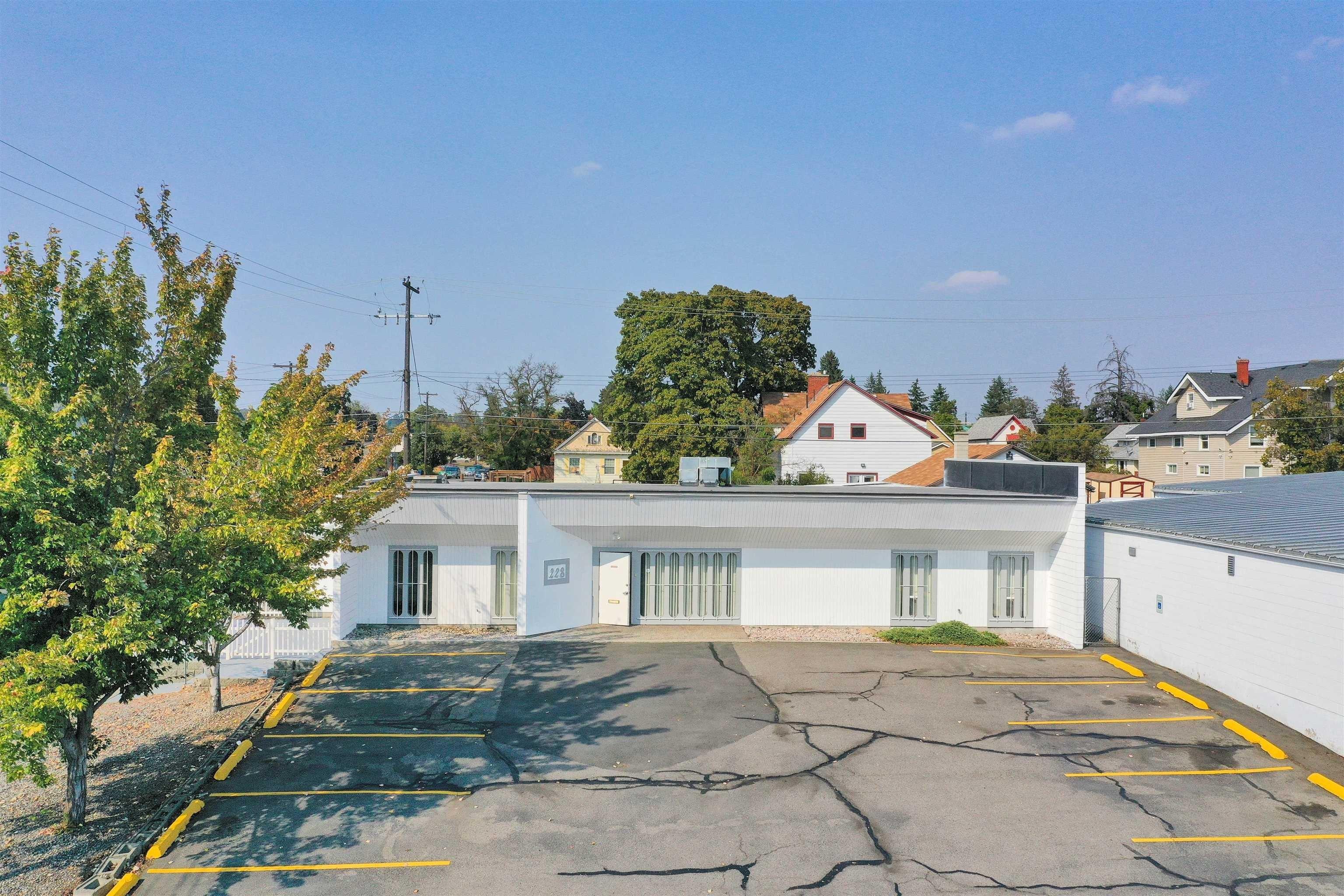 Property Image for 228 W Indiana Ave