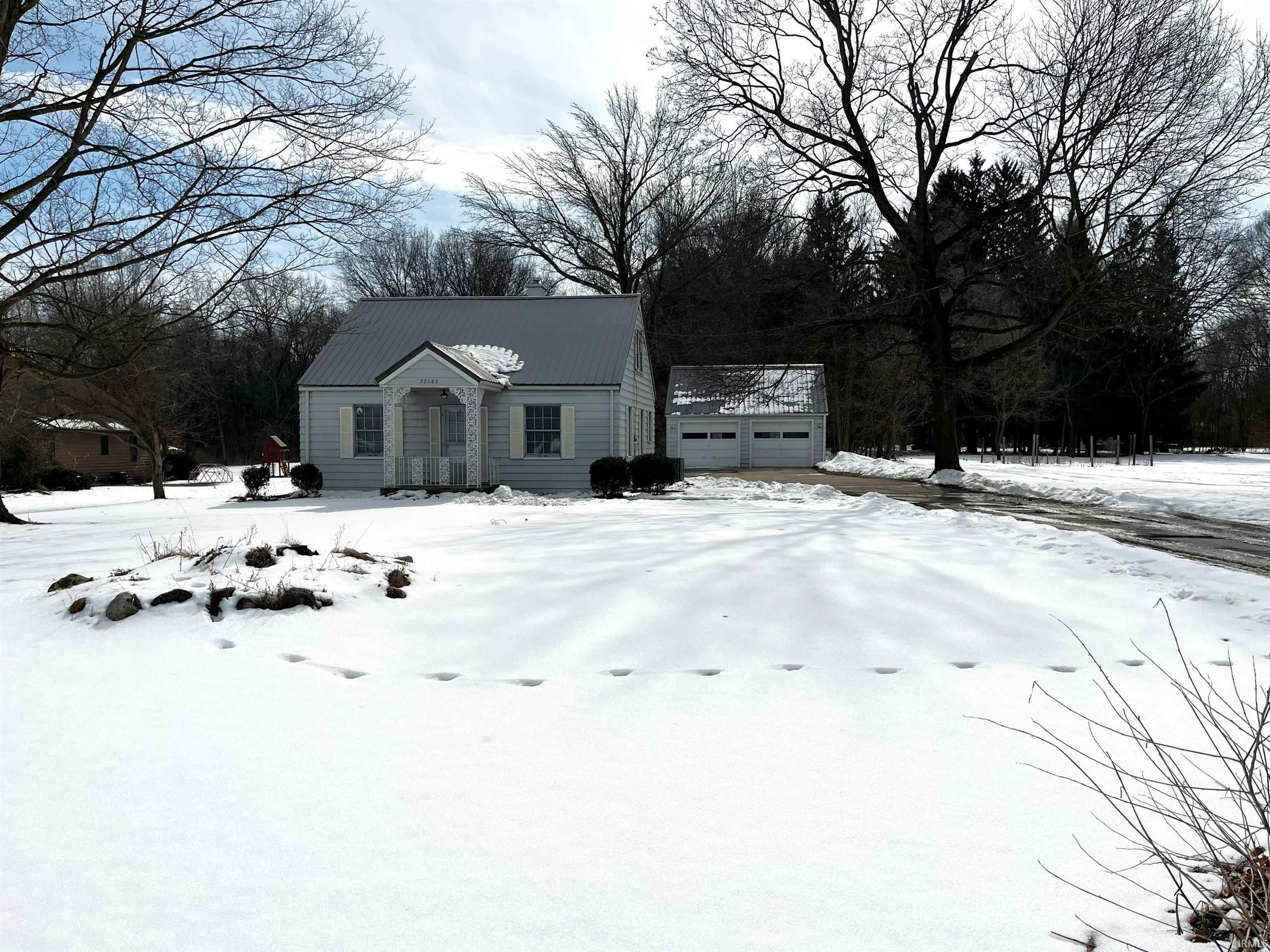Property Image for 22882 Us 20