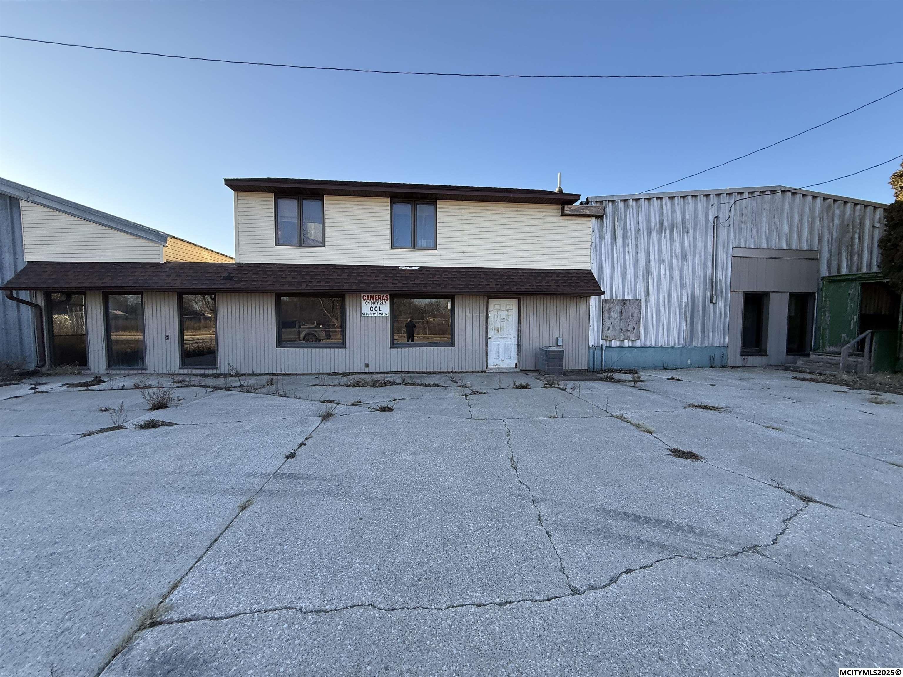 Property Image for 20966 Monroe St