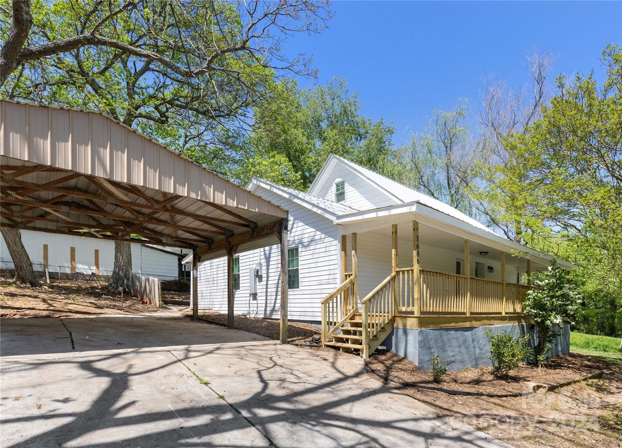 Property Image for 1606 Laboratory Road