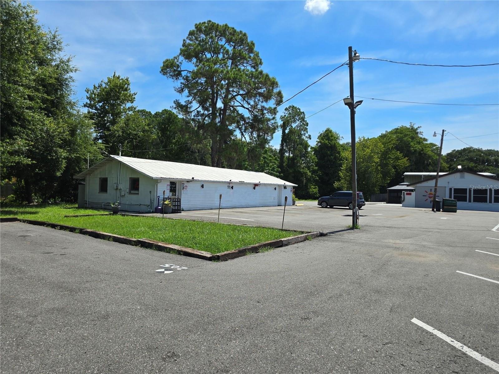 Property Image for 11145 Us Highway 441