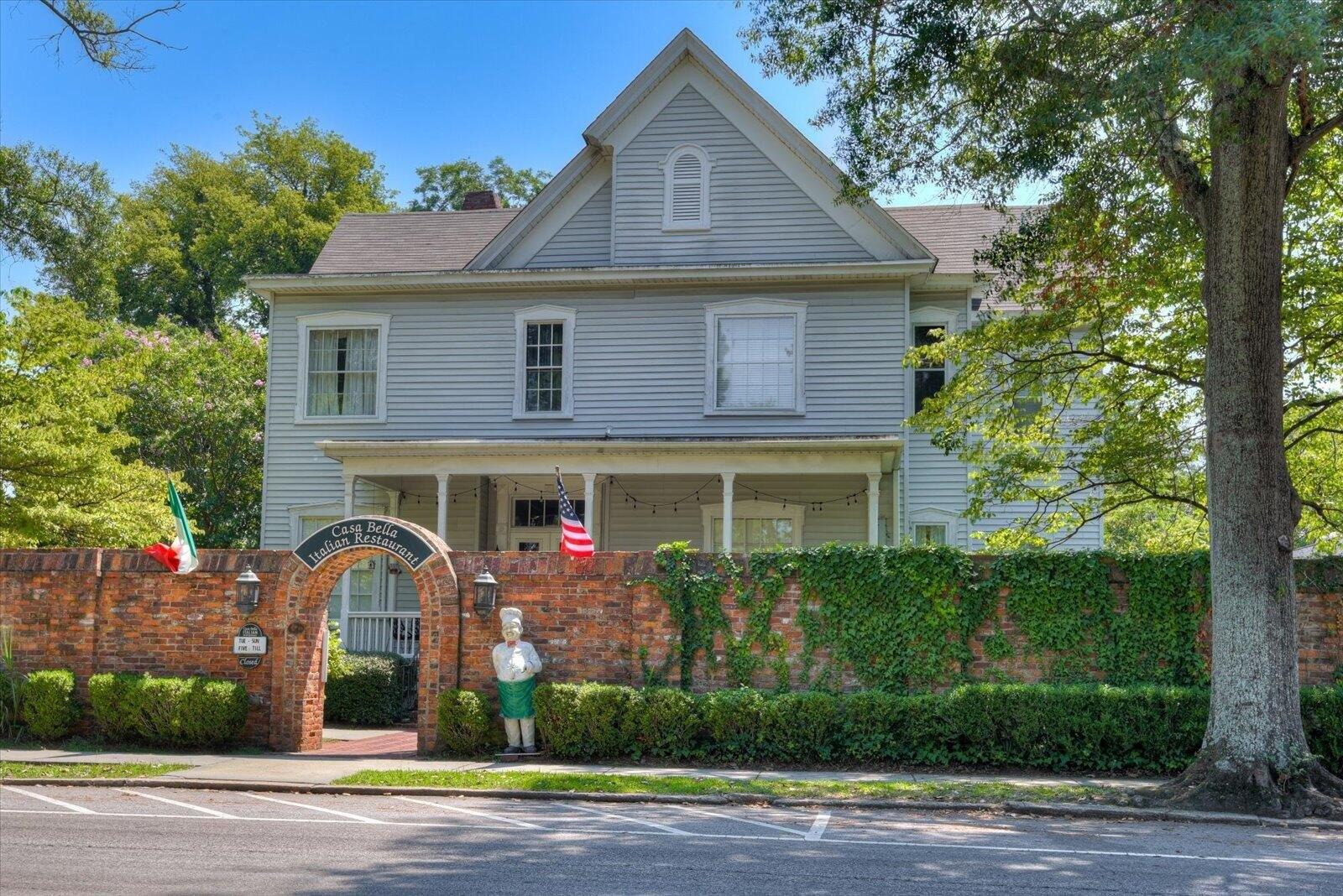 Property Image for 120 Chesterfield Street S