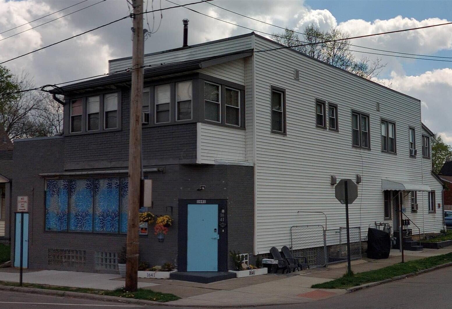 Property Image for 1641 Sullivant Avenue