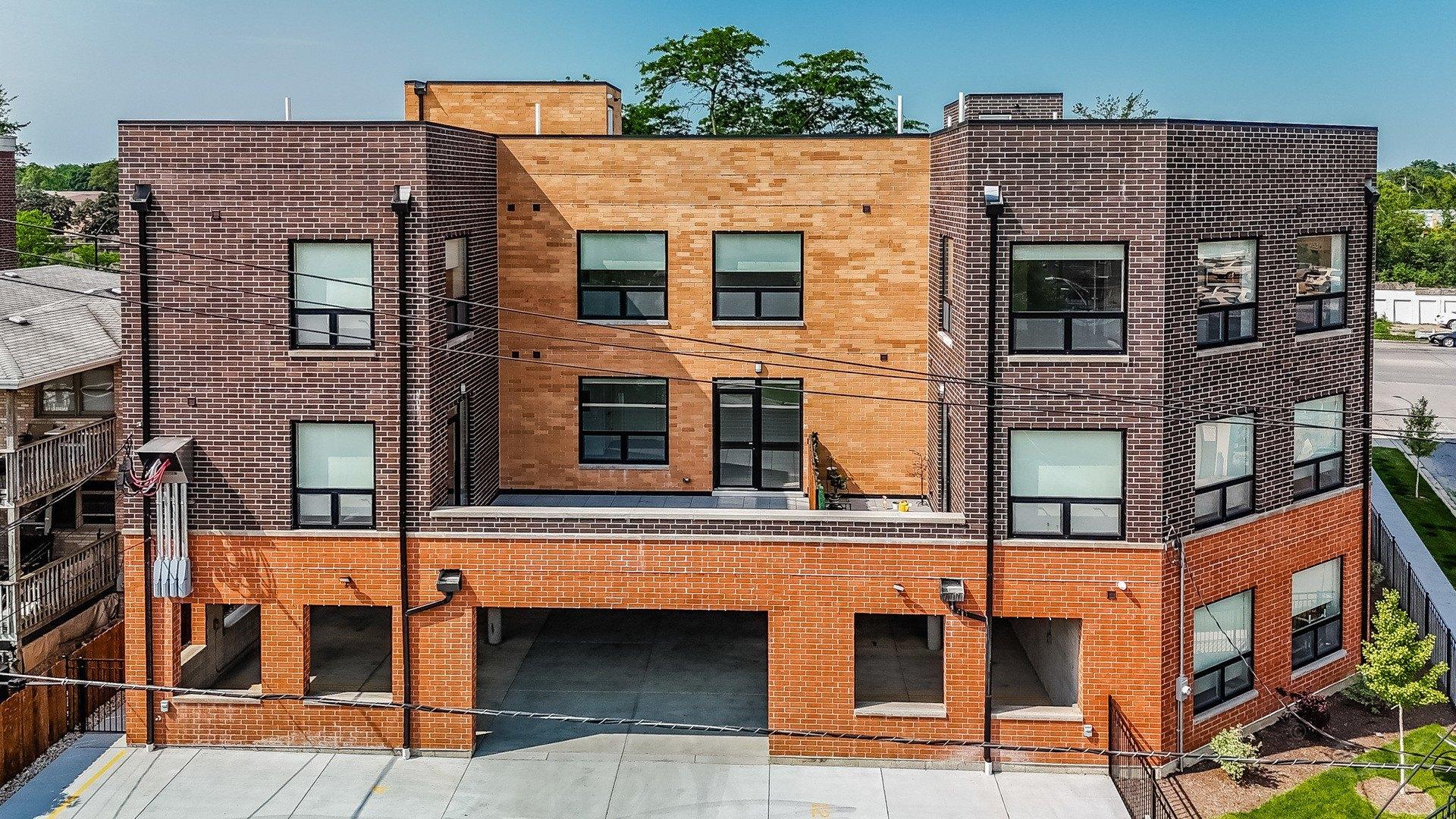 Property Image for 5069-5075 N Northwest Highway