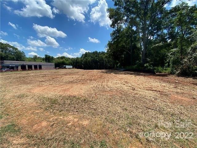 Property Image for 8024 Fairview Road