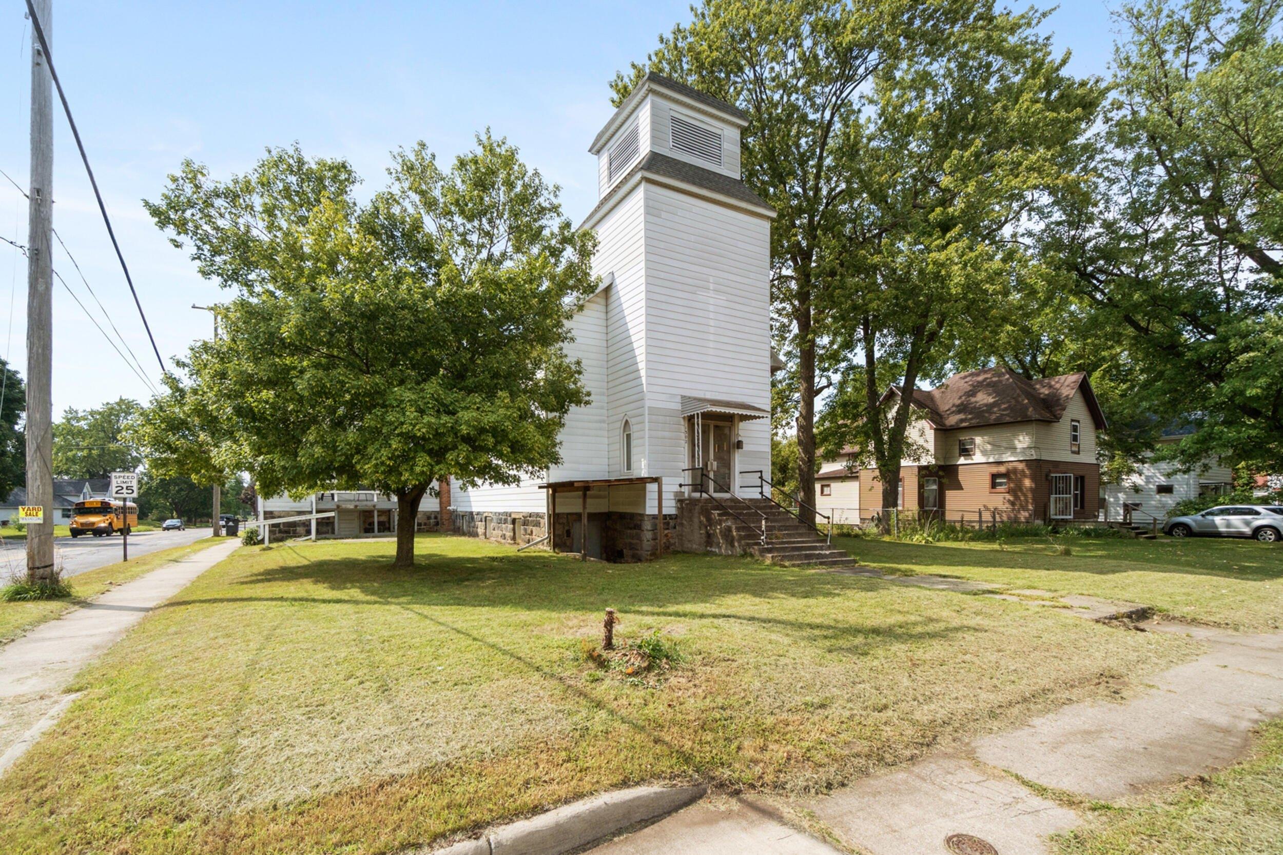 Property Image for 1302 Cooper Street