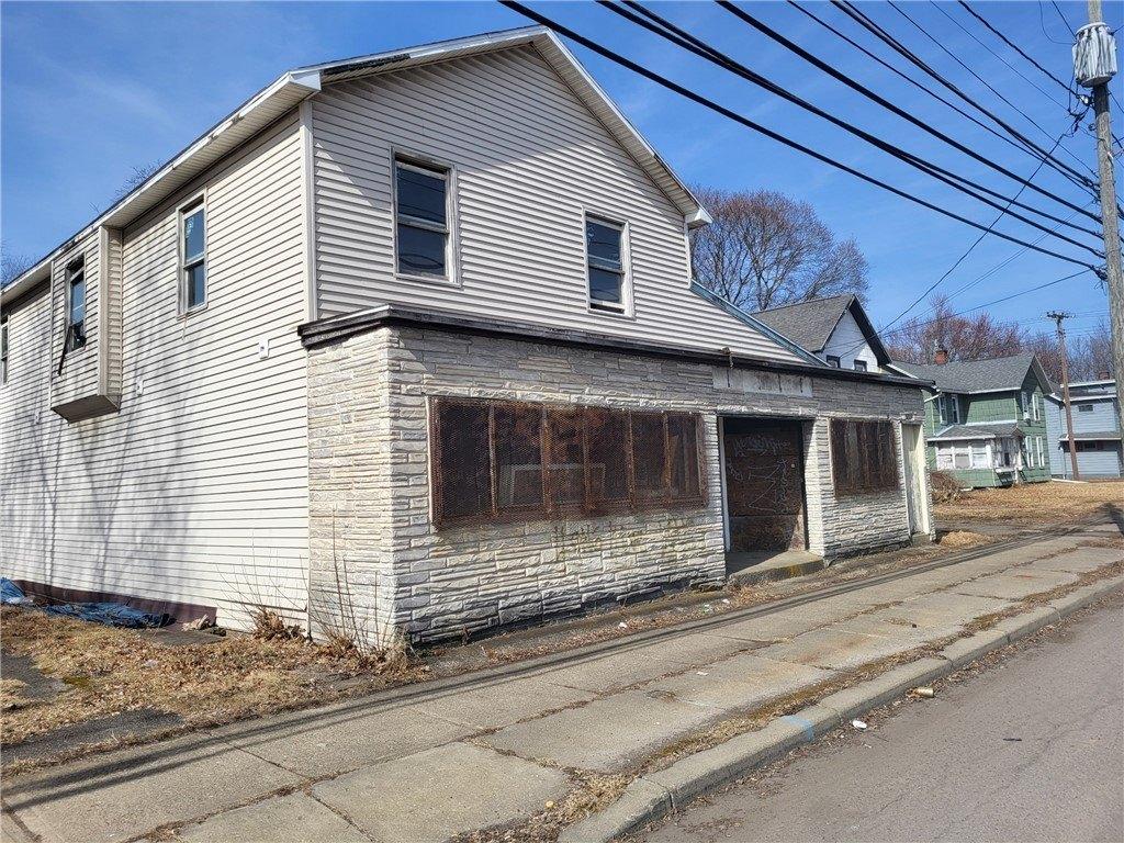 Property Image for 754 S Main Street