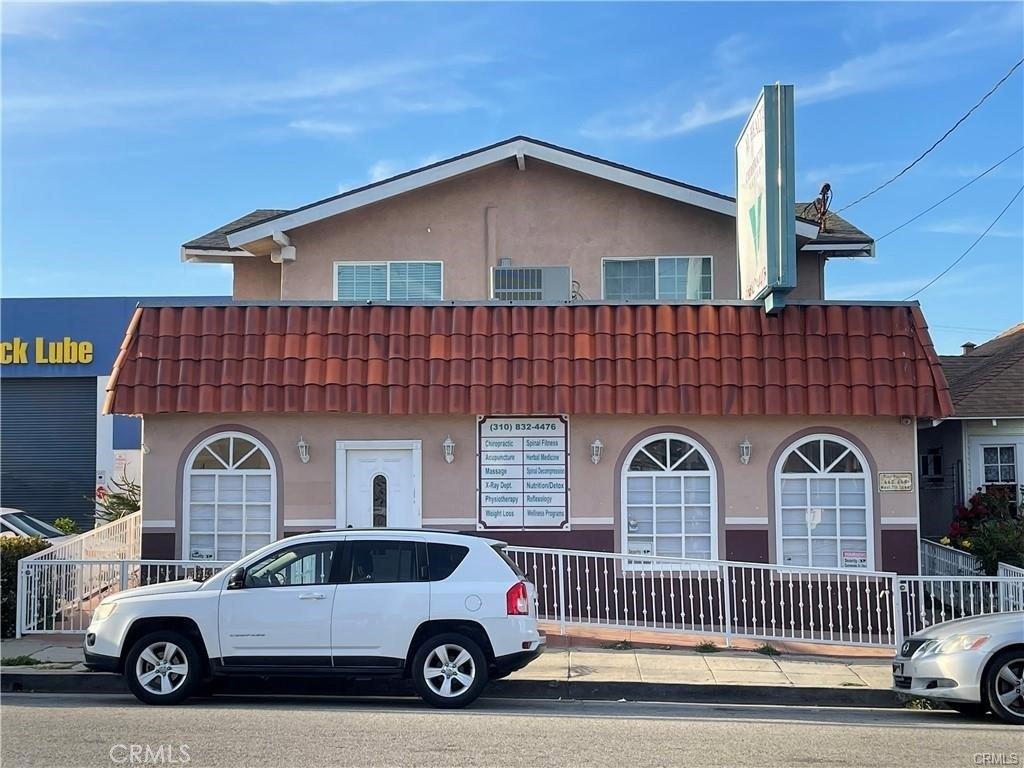 Property Image for 660 W 7th Street