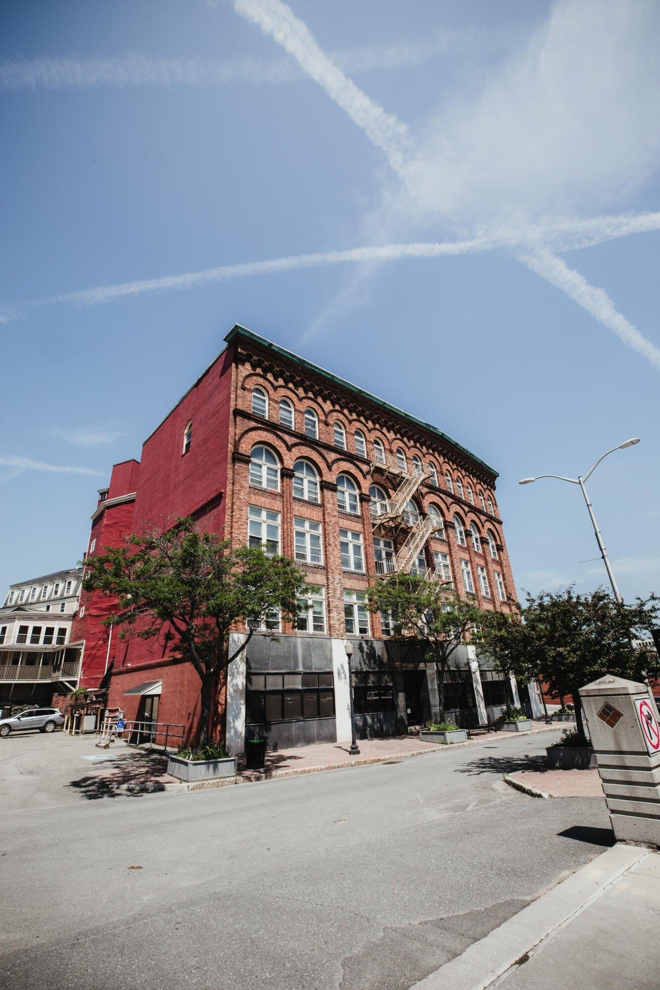 Property Image for 74 Hammond Street 3