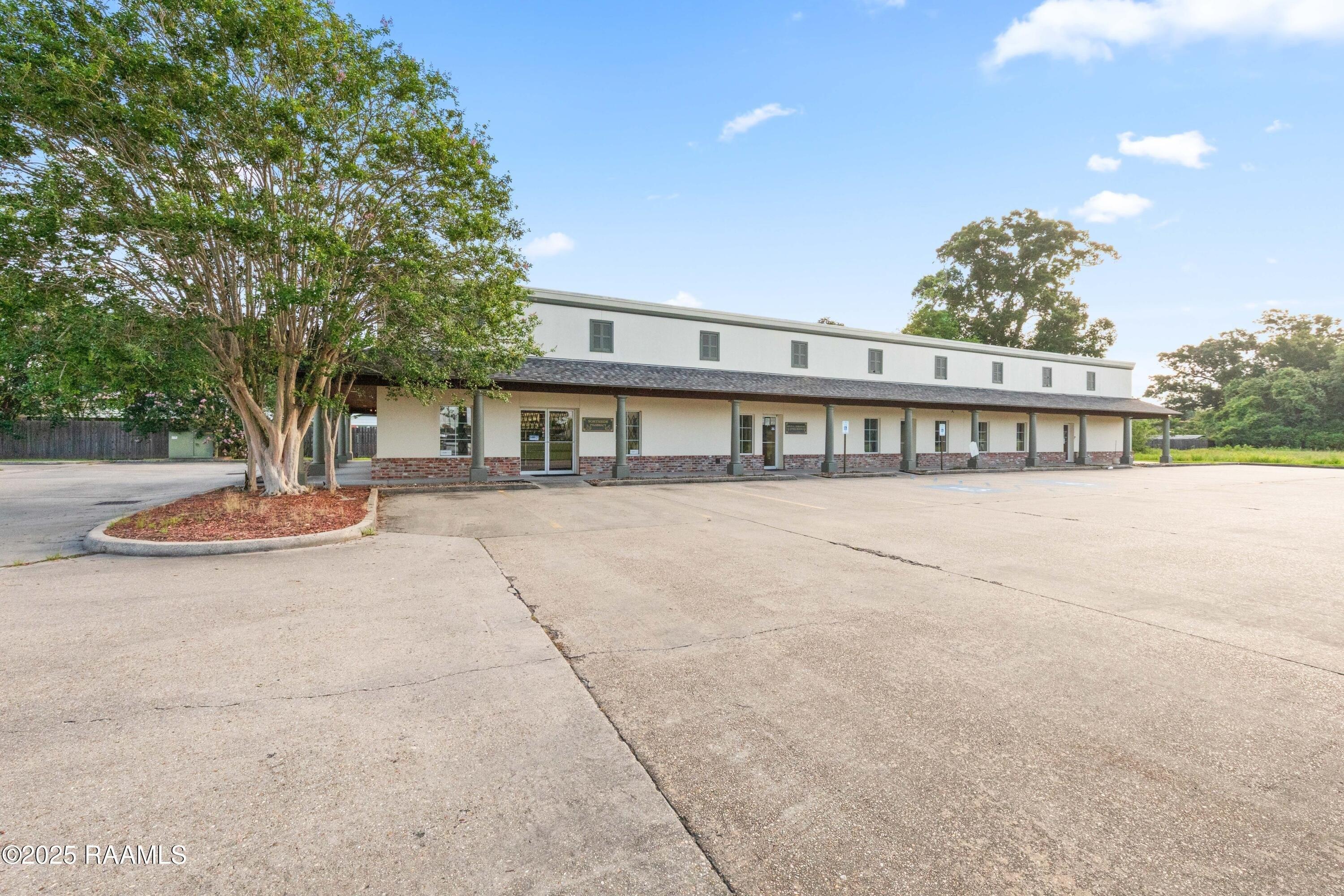 Property Image for 2930 Moss Street