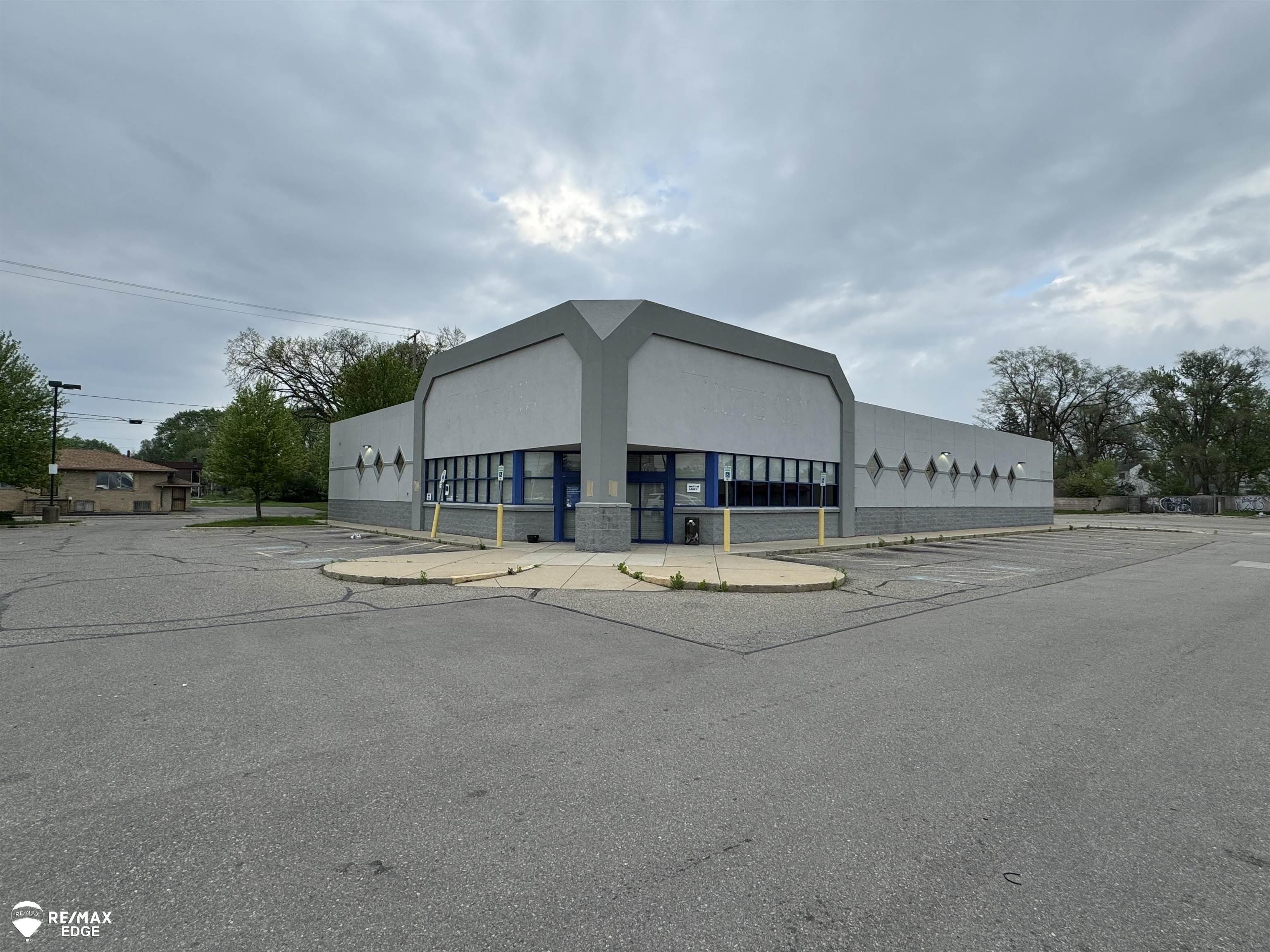 Property Image for 1124 N Ballenger