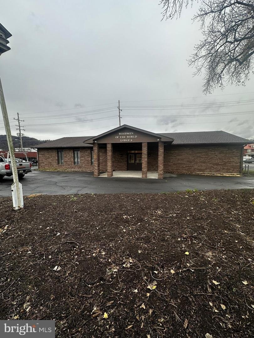 Property Image for 801 Virginia Ave