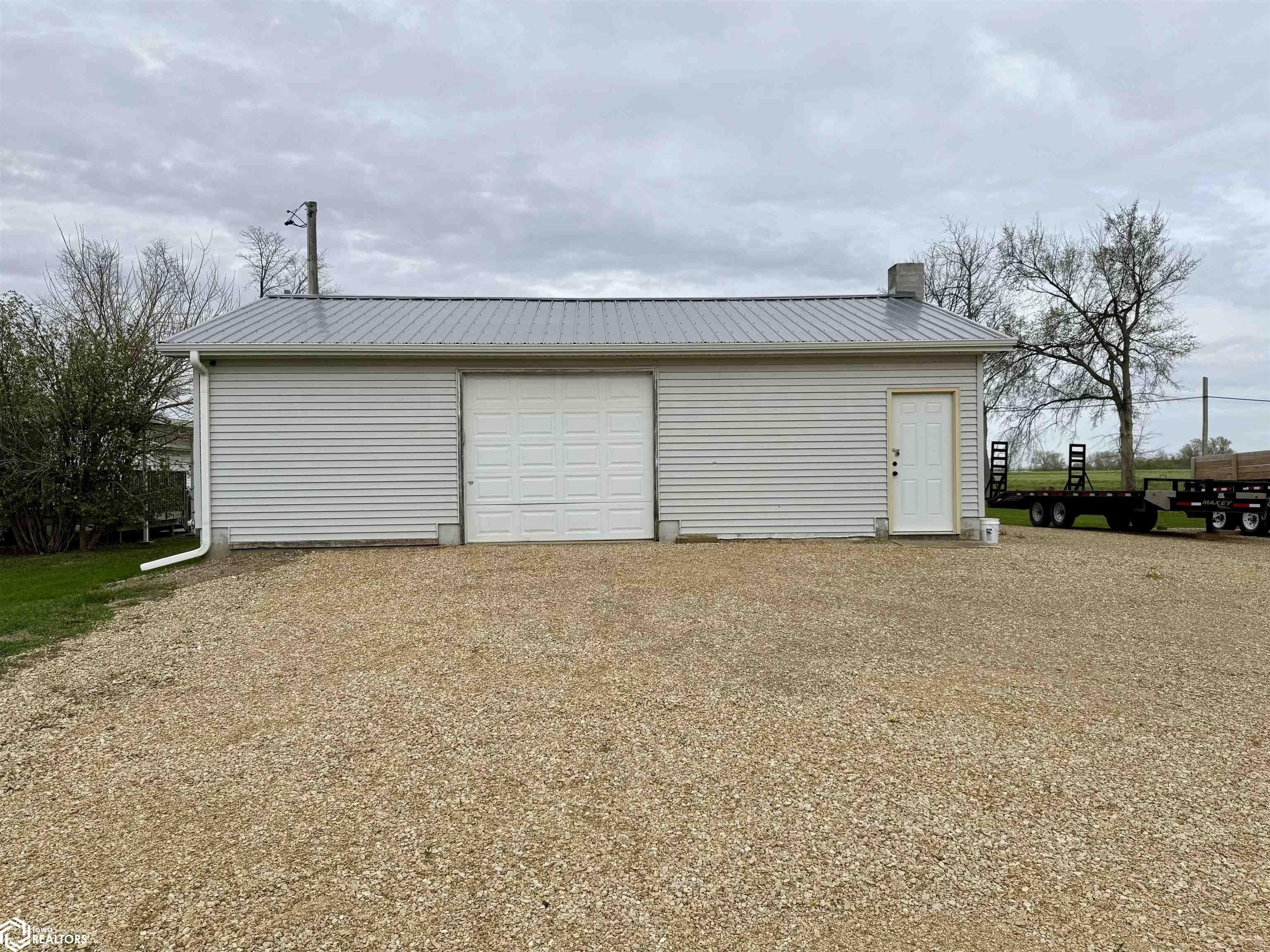 Property Image for 927&929 N 5th Avenue