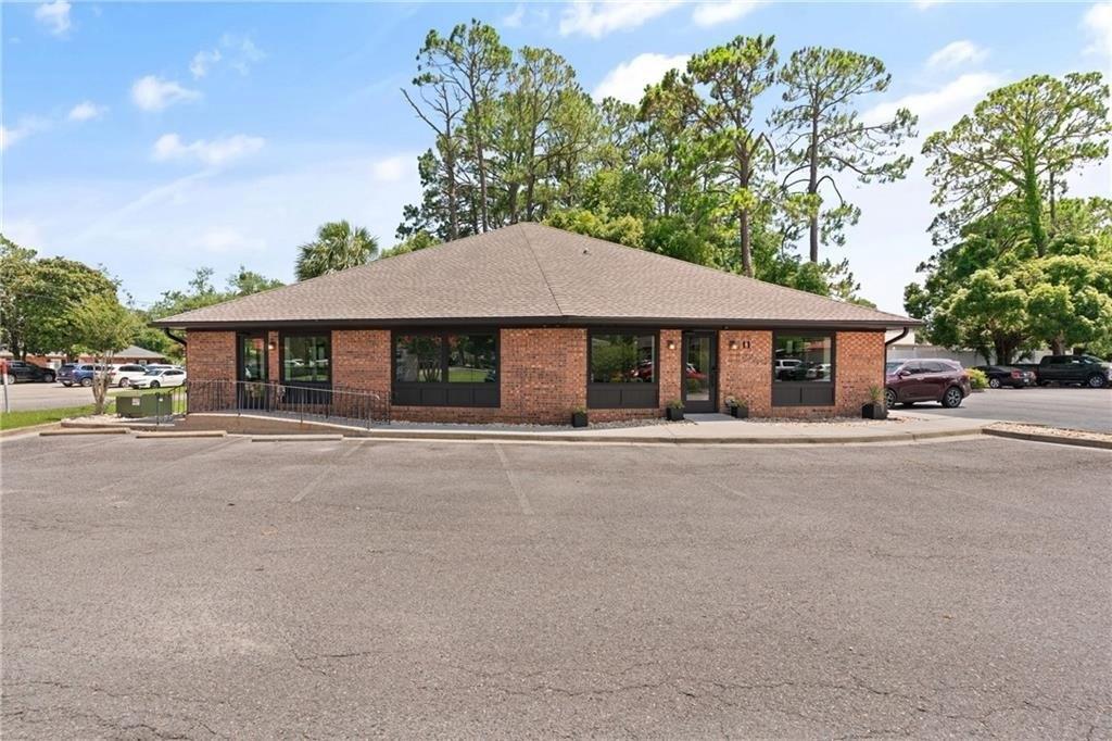 Property Image for 3215 Shrine Road 11/12