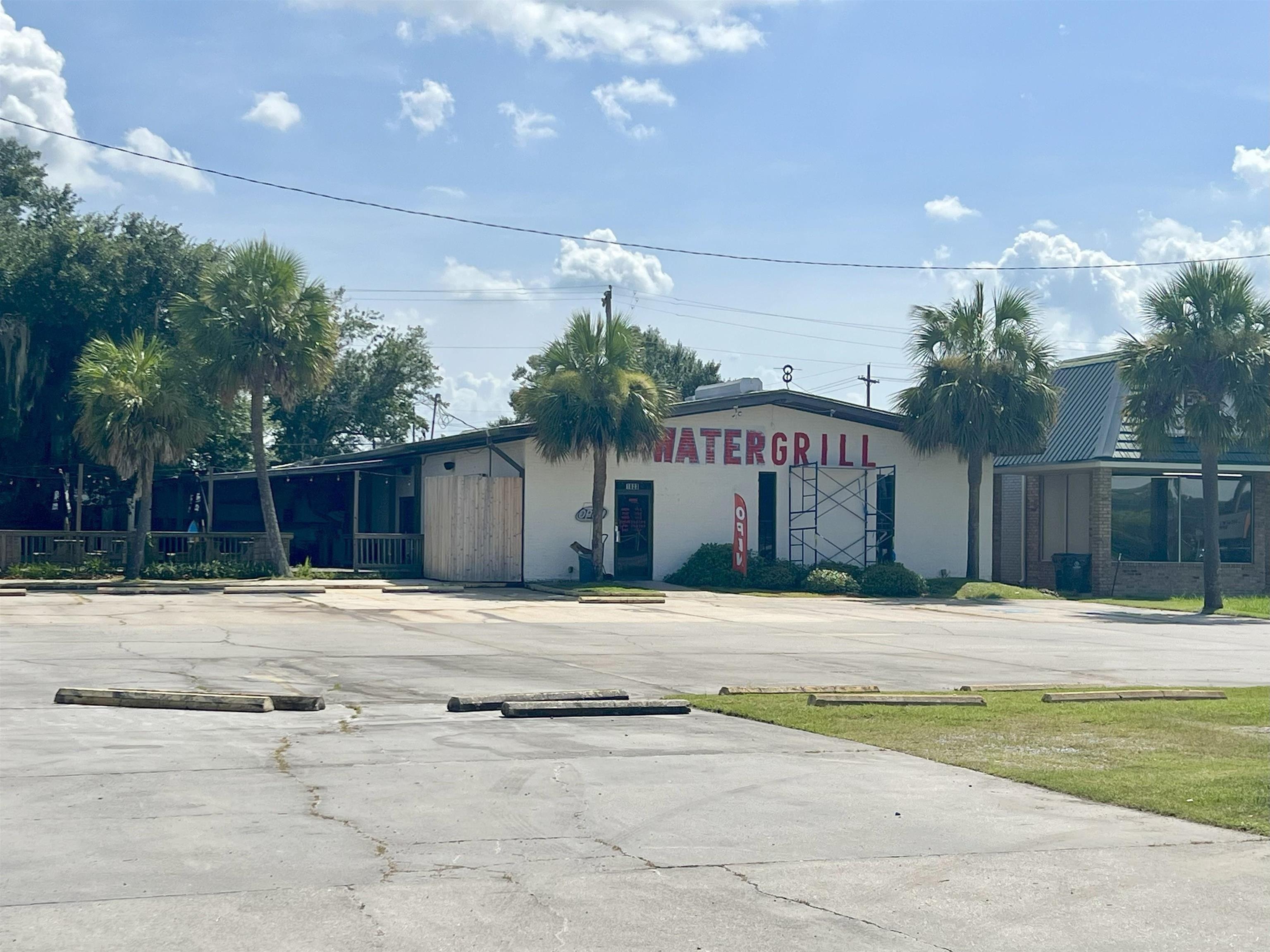 Property Image for 1023 W Tunnel Blvd