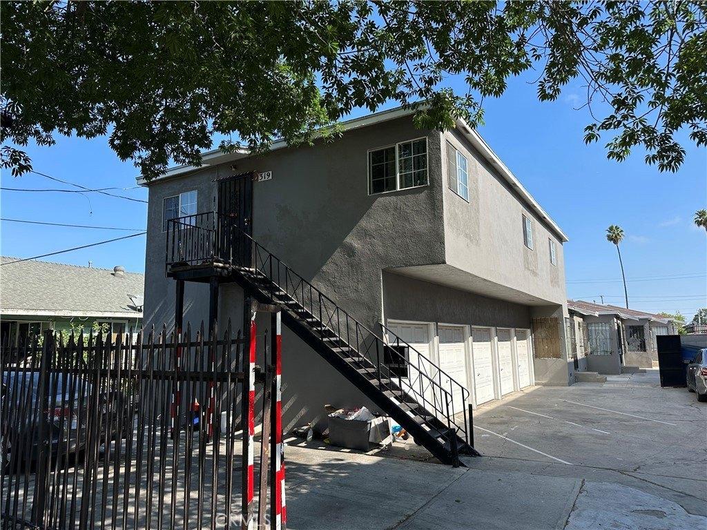 Property Image for 319 W Almond Street