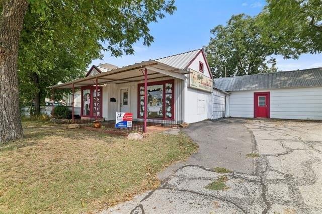 Property Image for 116 N 9th