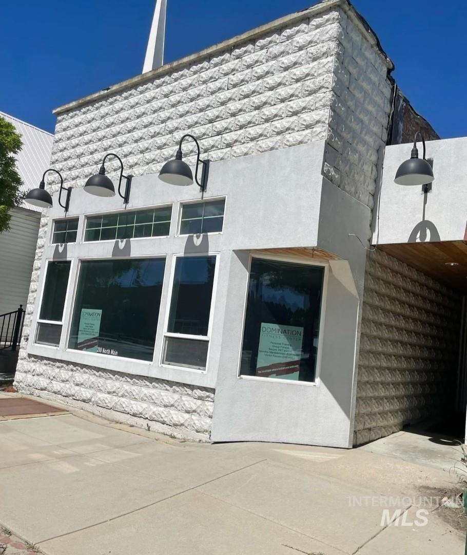 Property Image for 208 N Main St.
