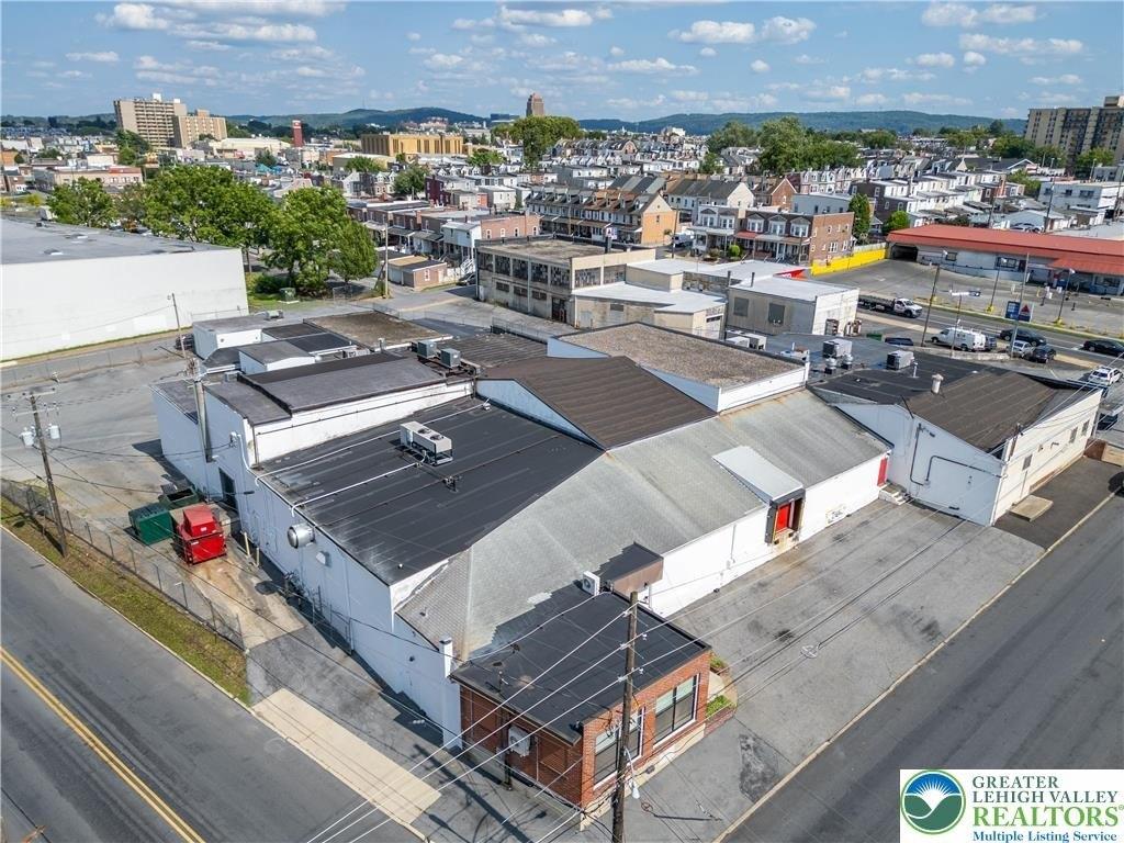 Property Image for 1646 Sumner Avenue