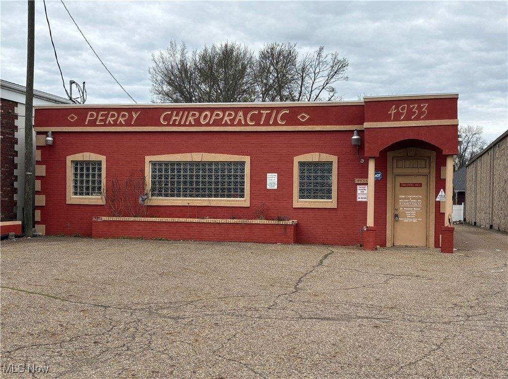 Property Image for 4933 Tuscarawas Street W