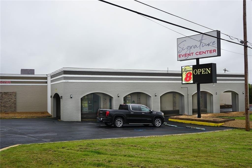 Property Image for 1701 Martin Springs Drive