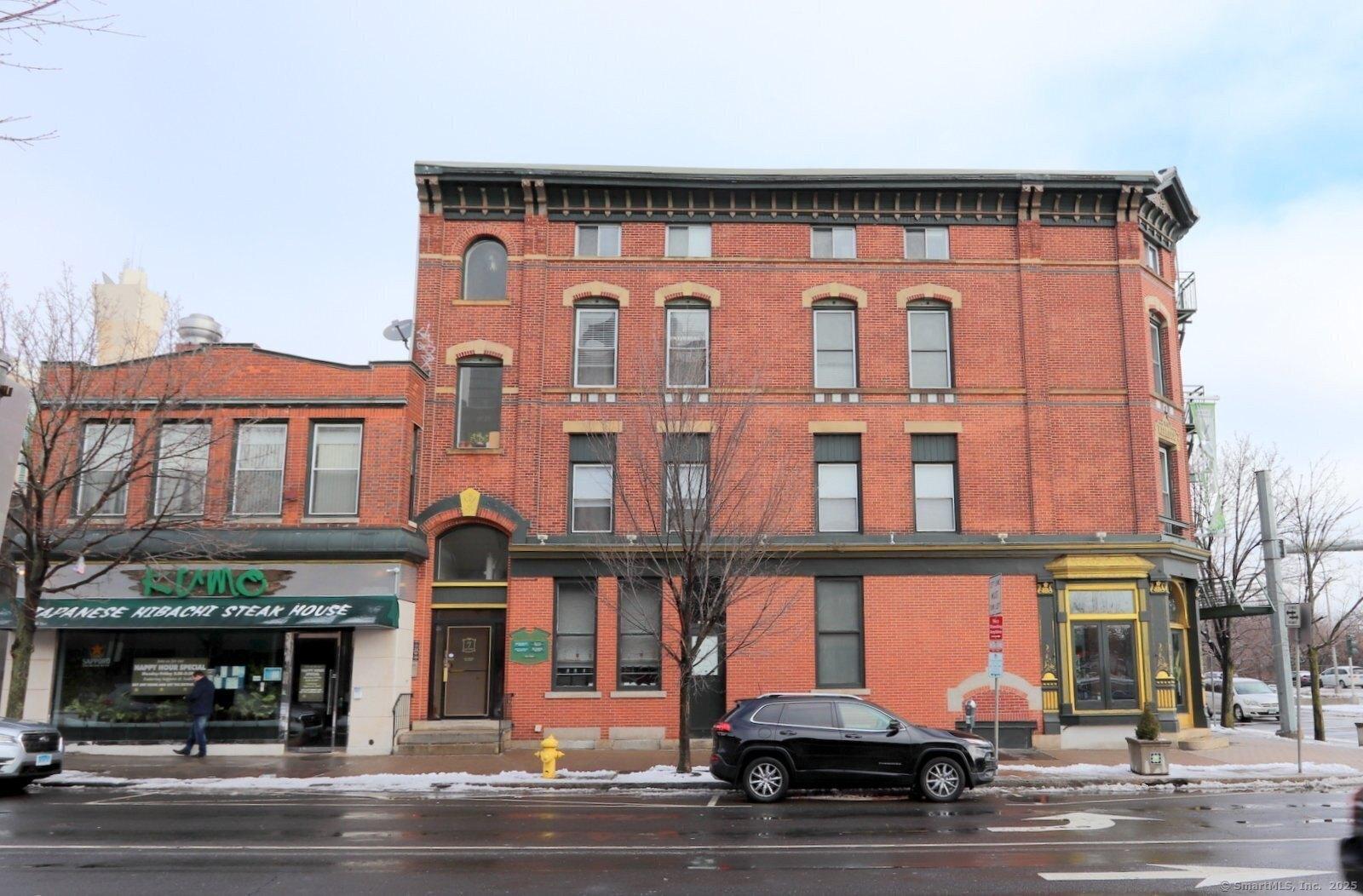 Property Image for 7 Elm Street 2L