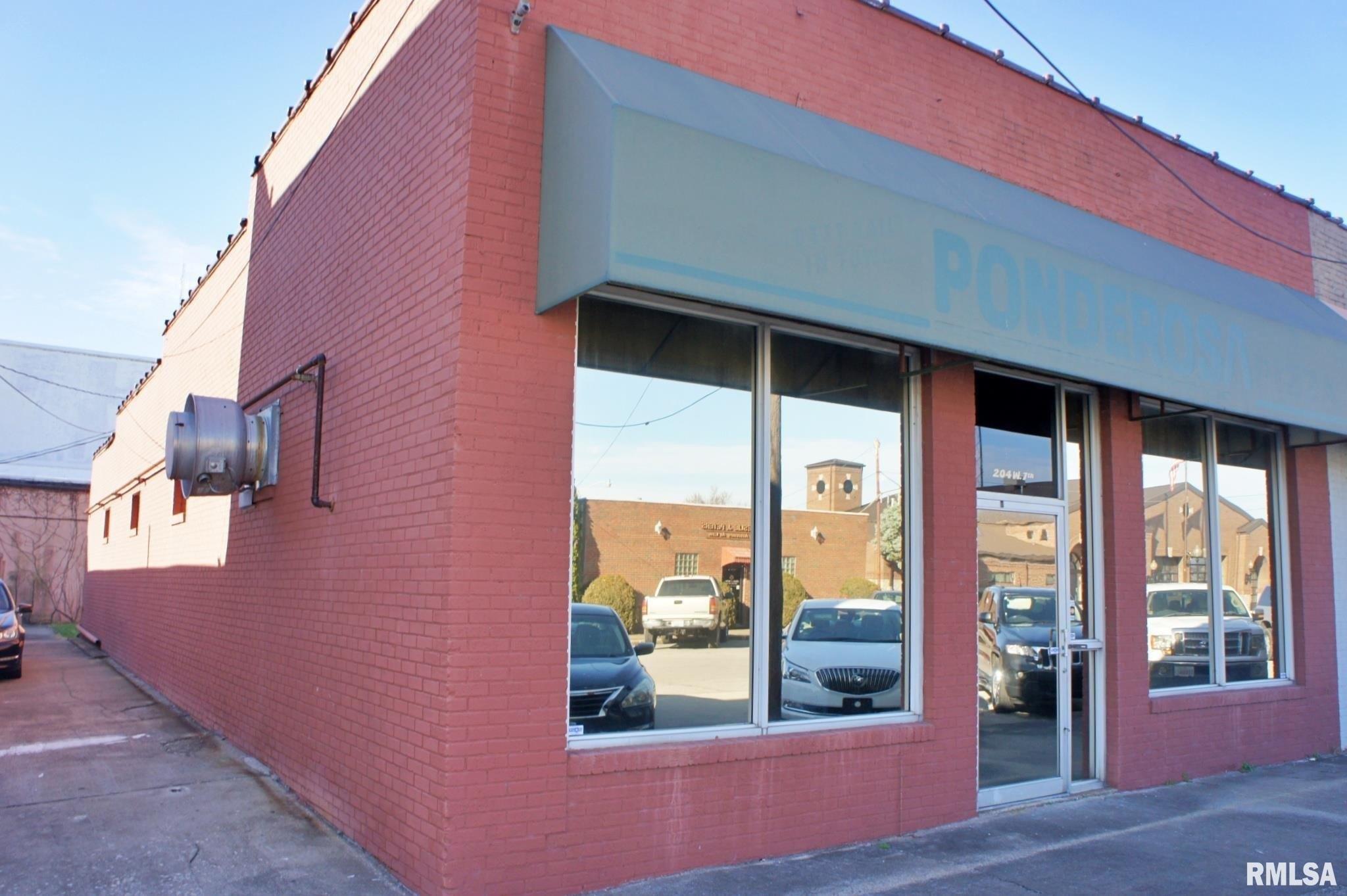 Property Image for 204 W 7TH Street