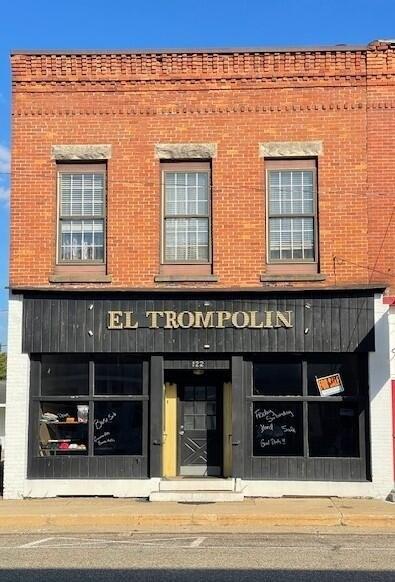 Property Image for 122 N main Street
