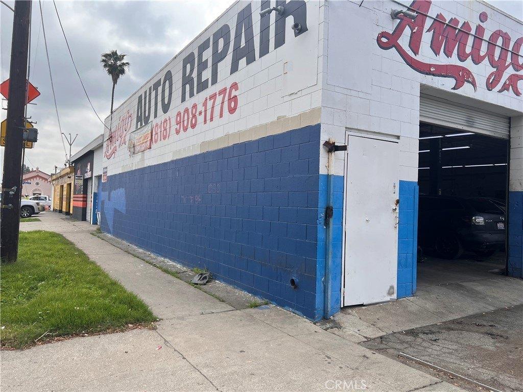 Property Image for 6961 Van Nuys Boulevard