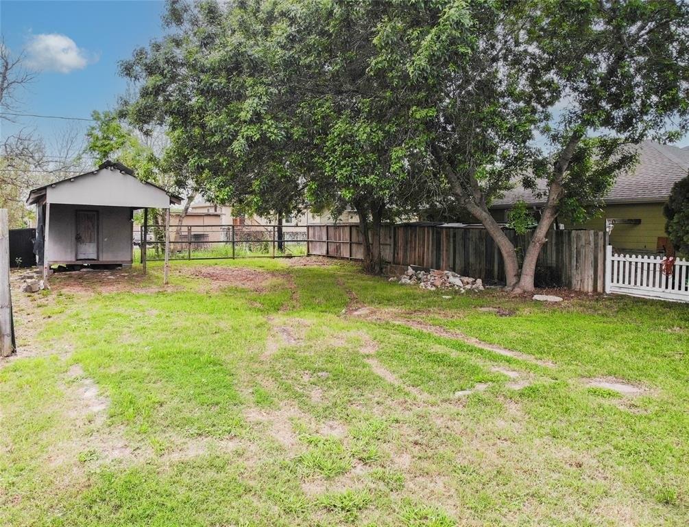 Property Image for 418 Texas Street