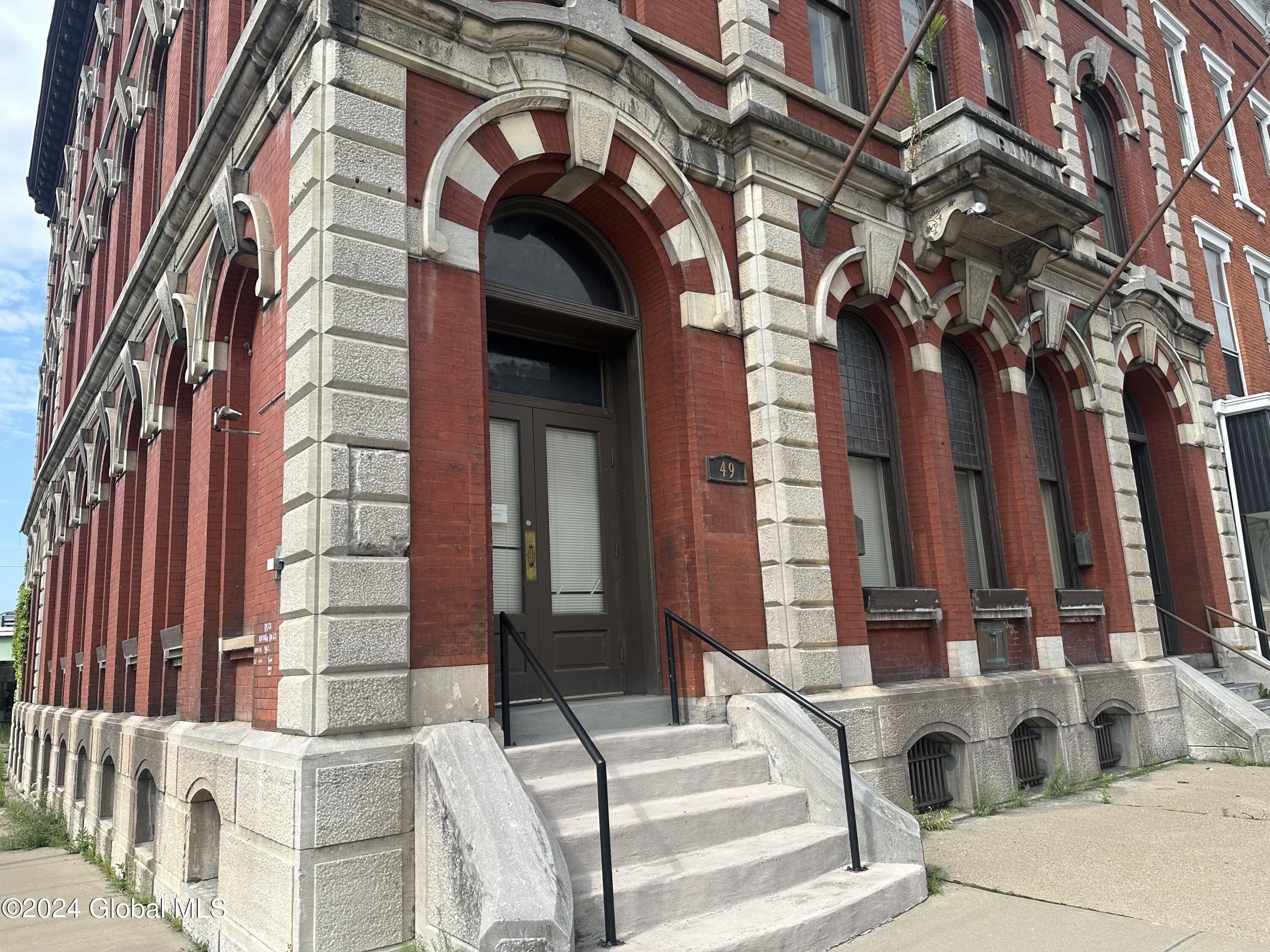 Property Image for 49 E Main Street