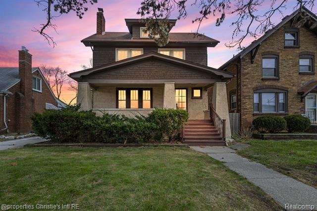 Property Image for 15330 LINDSAY Street