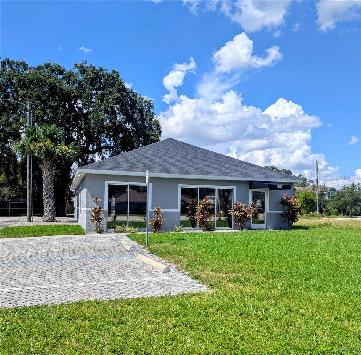 Property Image for 907 Emmett Street