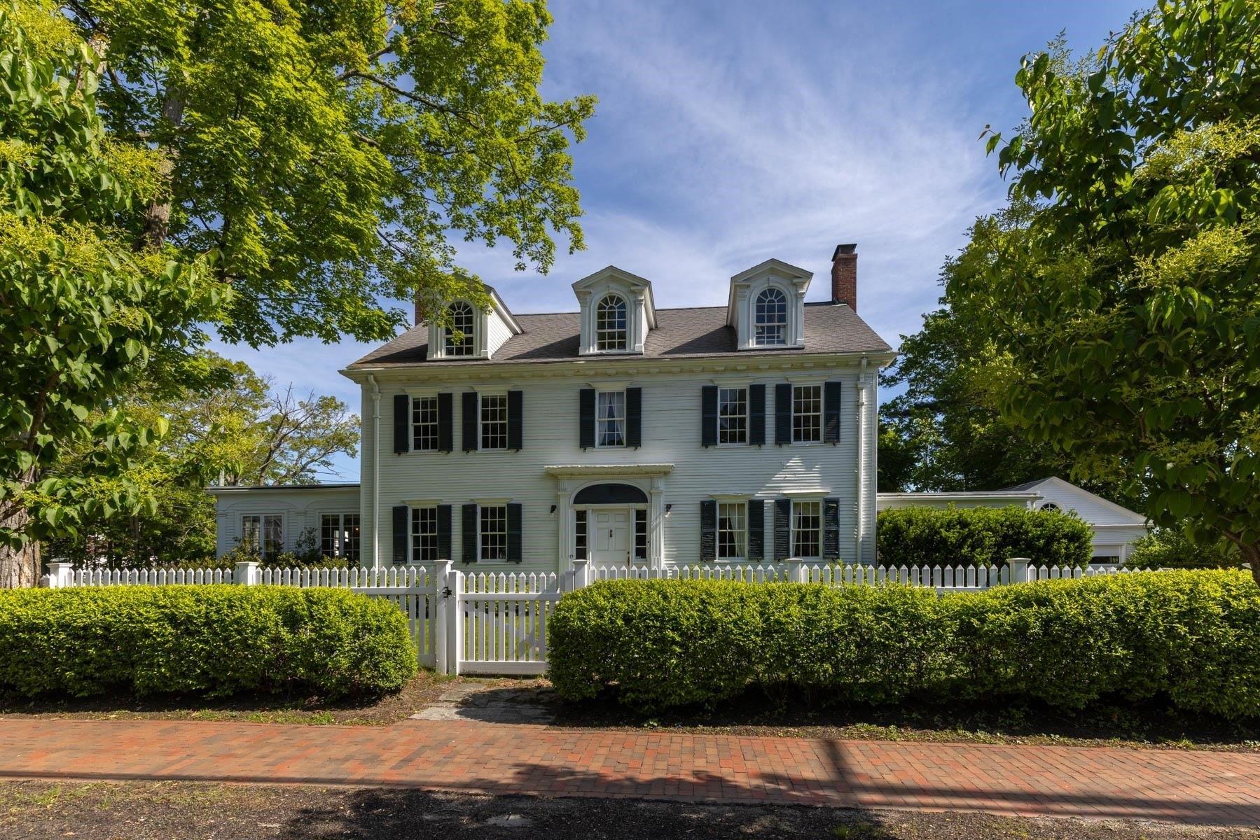 Property Image for 79 SILVER Street