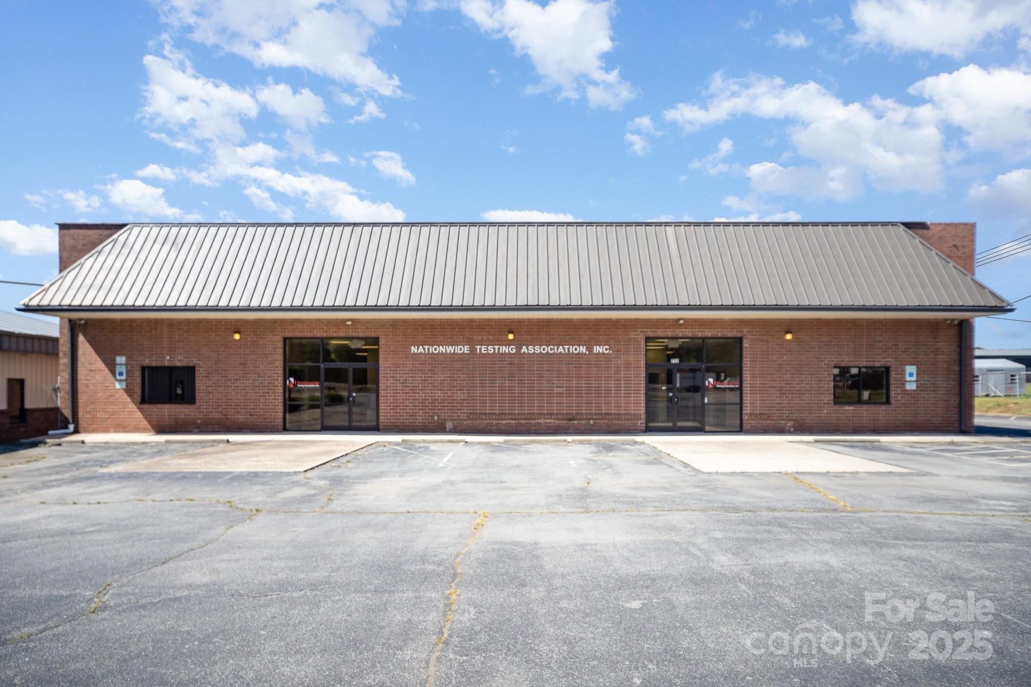 Property Image for 770-772 N Broad Street