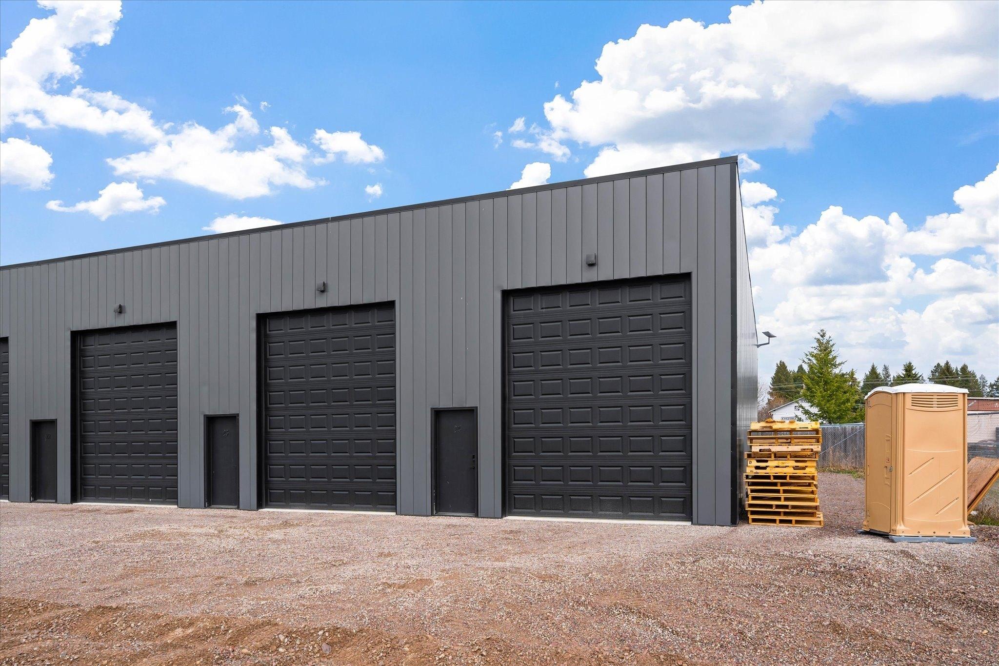 Property Image for 135 Shadow Wood Drive 24
