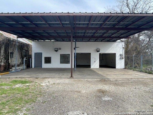 Property Image for 2210 S Flores St