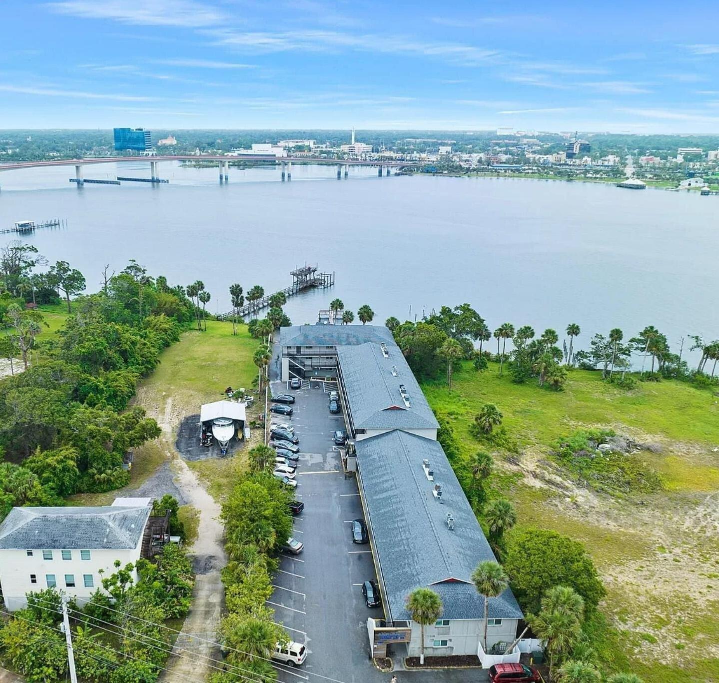 Property Image for 900 S Peninsula Drive