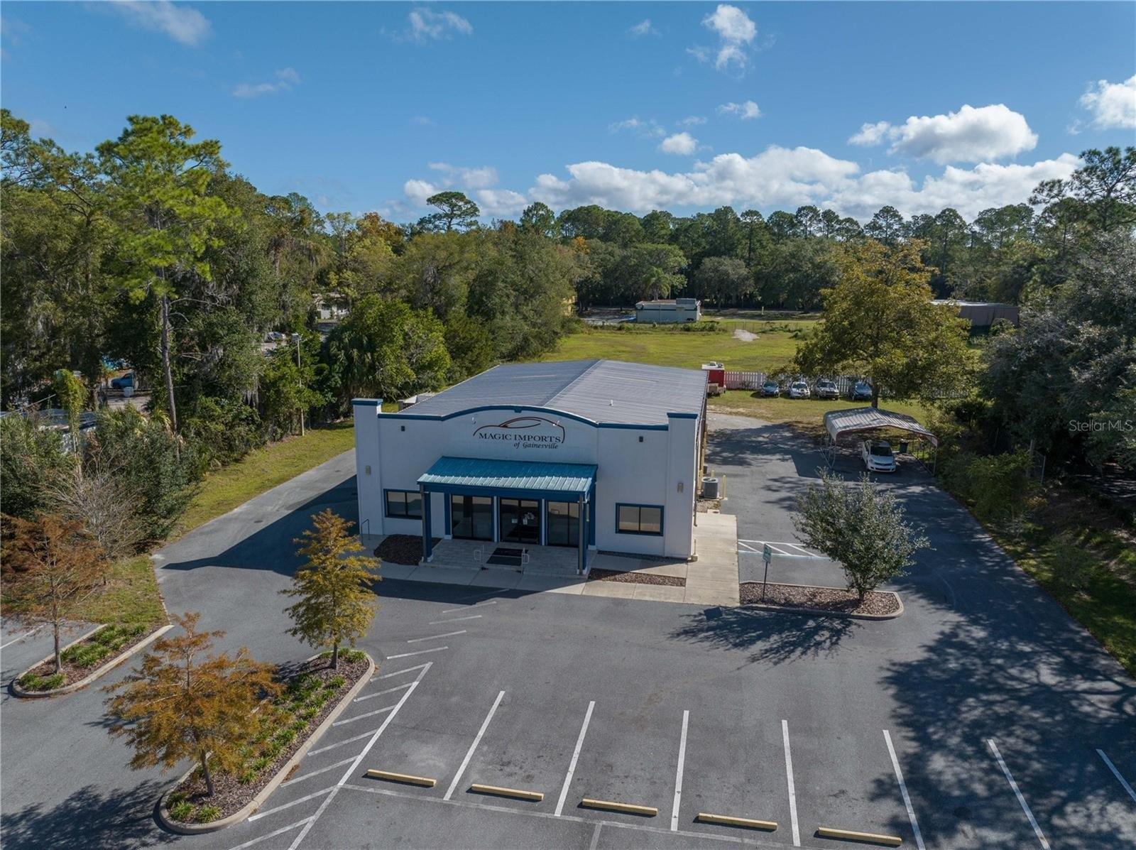 Property Image for 1725 N Main Street