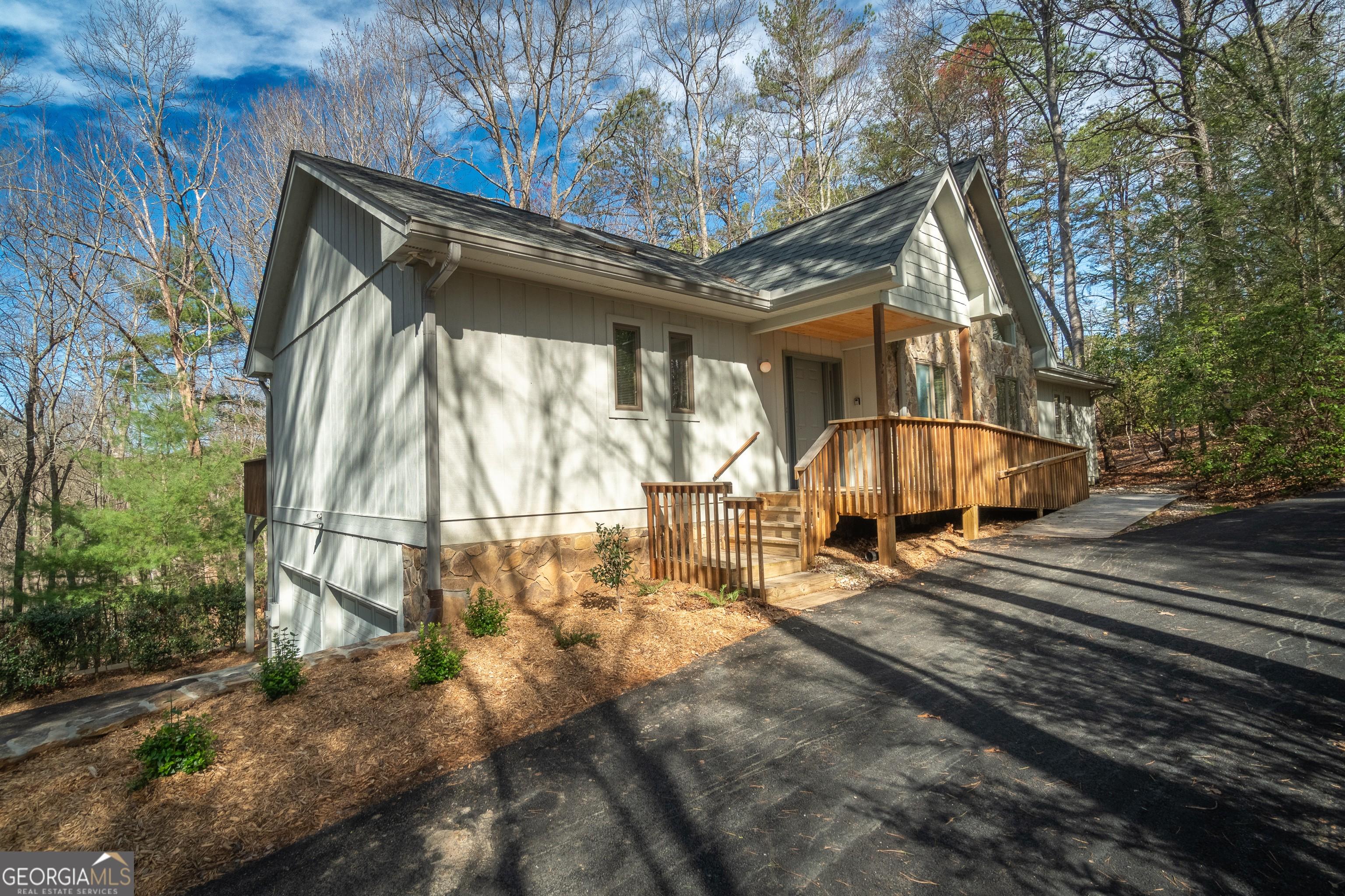 Property Image for 276 Doe Run