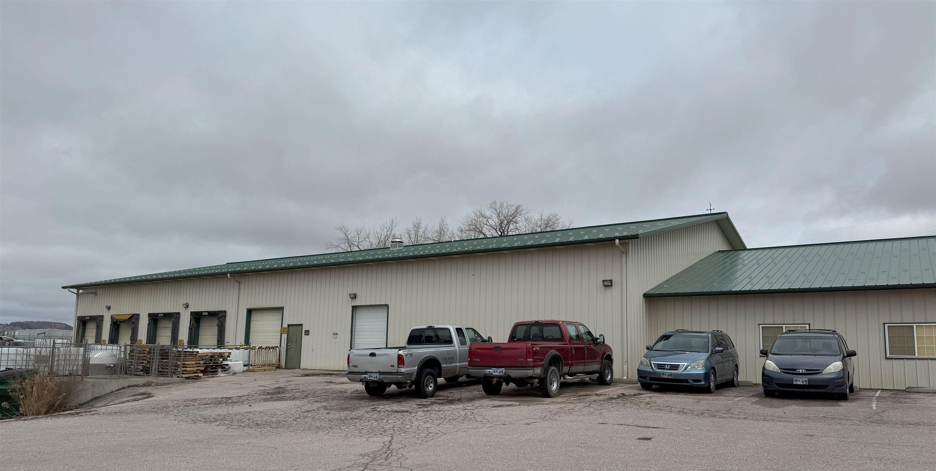 Property Image for 940 Kennel Dr