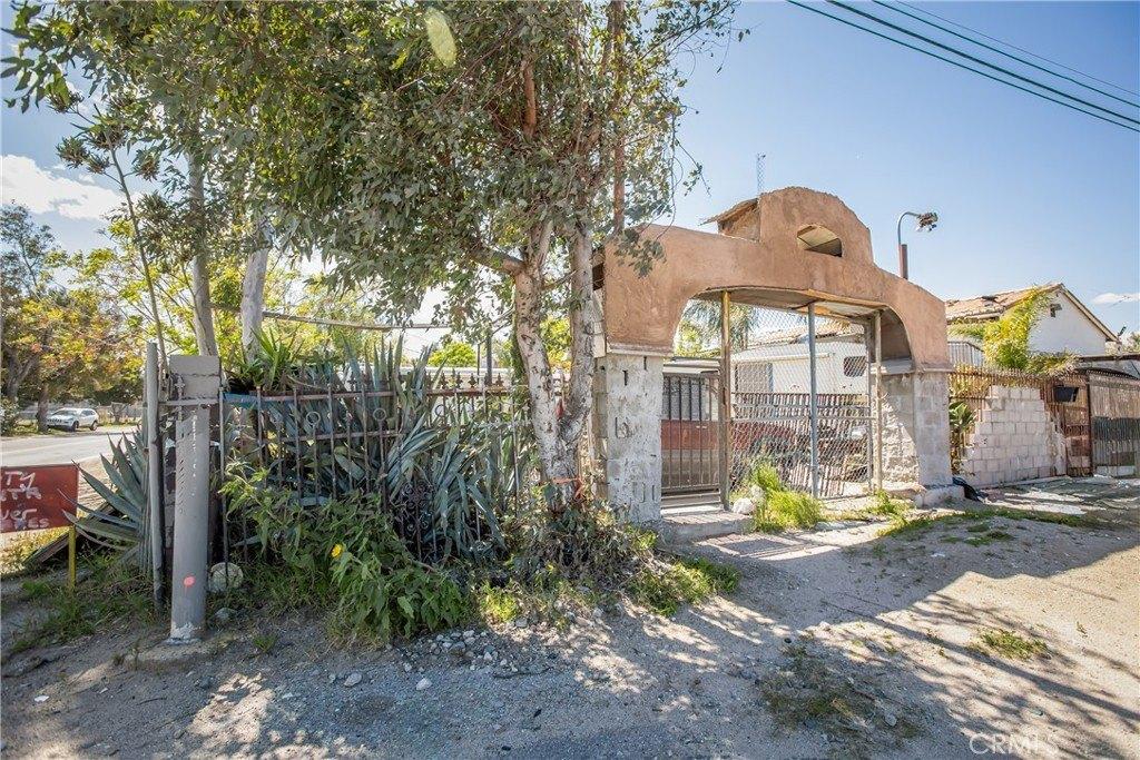 Property Image for 3610 Cajon Boulevard