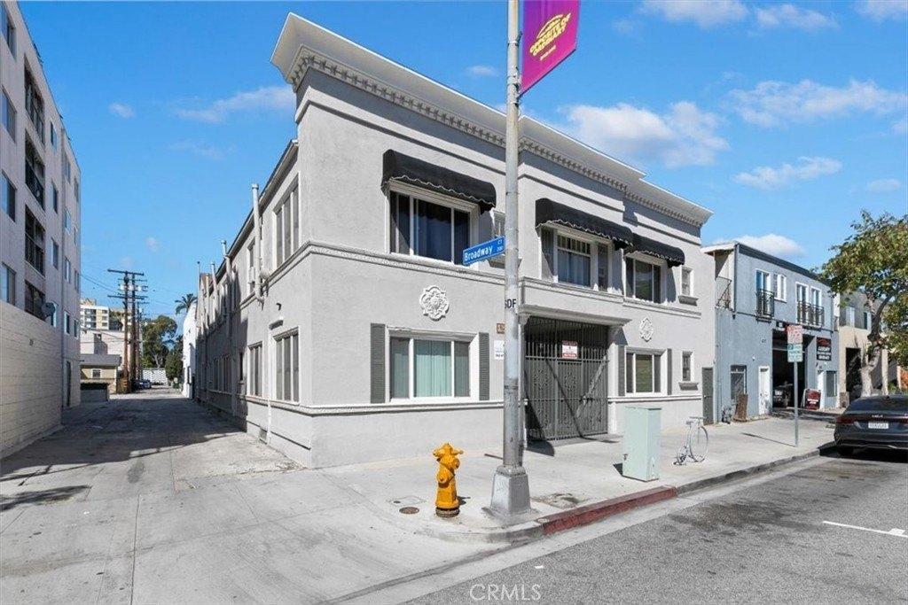 Property Image for 625 E Broadway