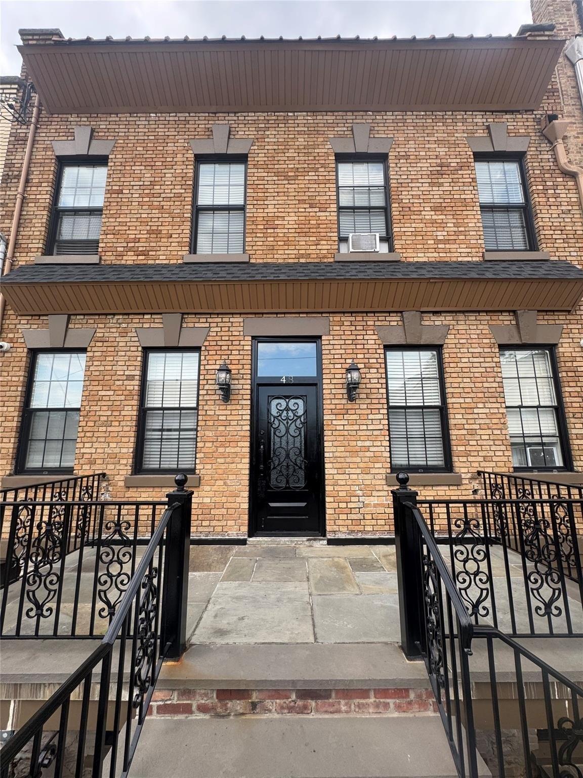 Property Image for 48 S Bleeker Street