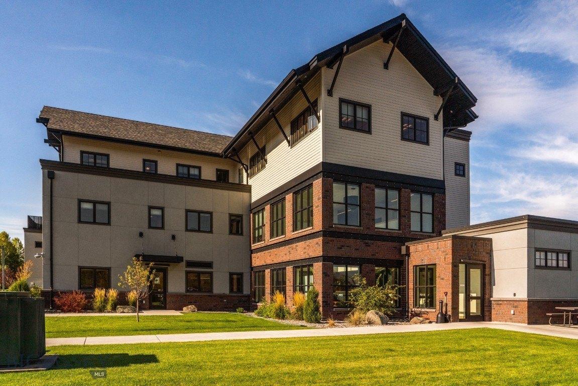 Property Image for 701 Gold Avenue